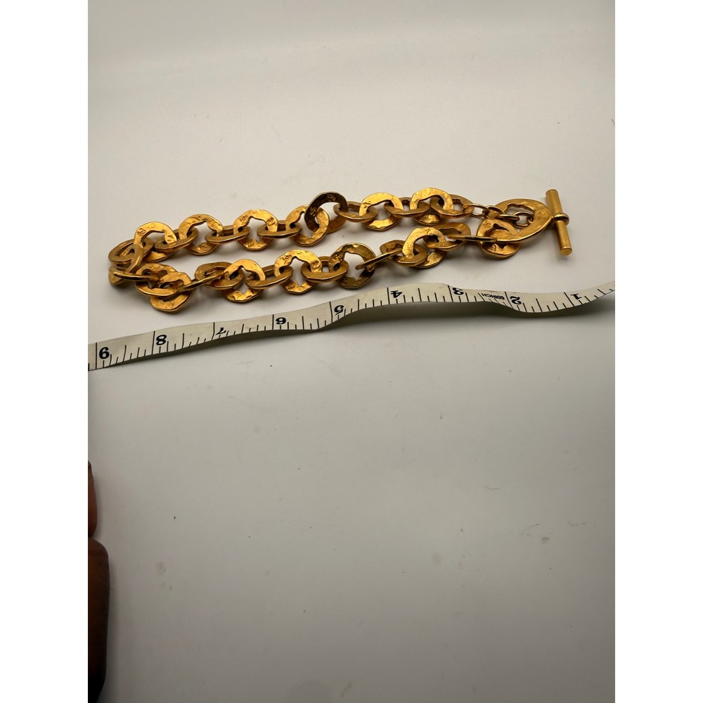 1990s Karl Lager field Gold Hammered Chunky Link Toggle Necklace KL Logo - Picture 5 of 6